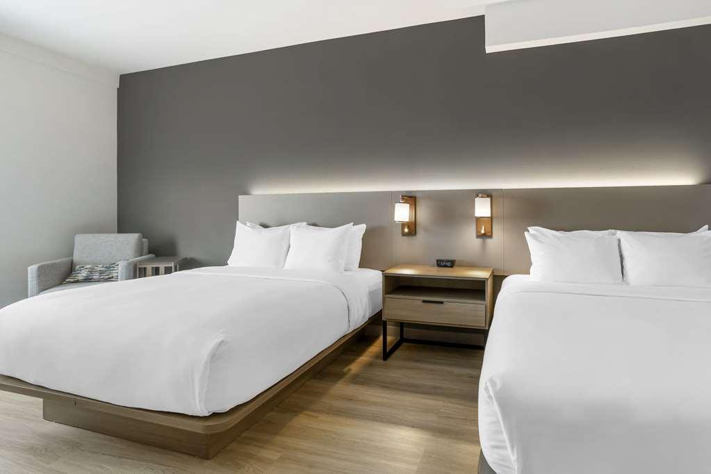 Comfort Inn & Suites Newark Liberty International Airport Szoba fotó